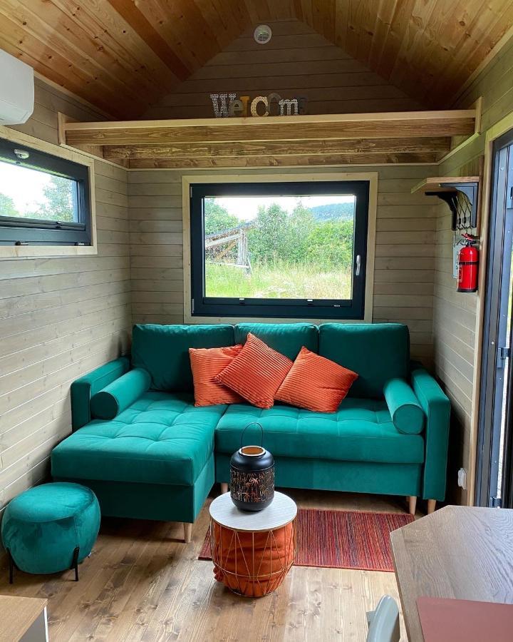 La Tiny House De Nanou Pension Rochefort Buitenkant foto