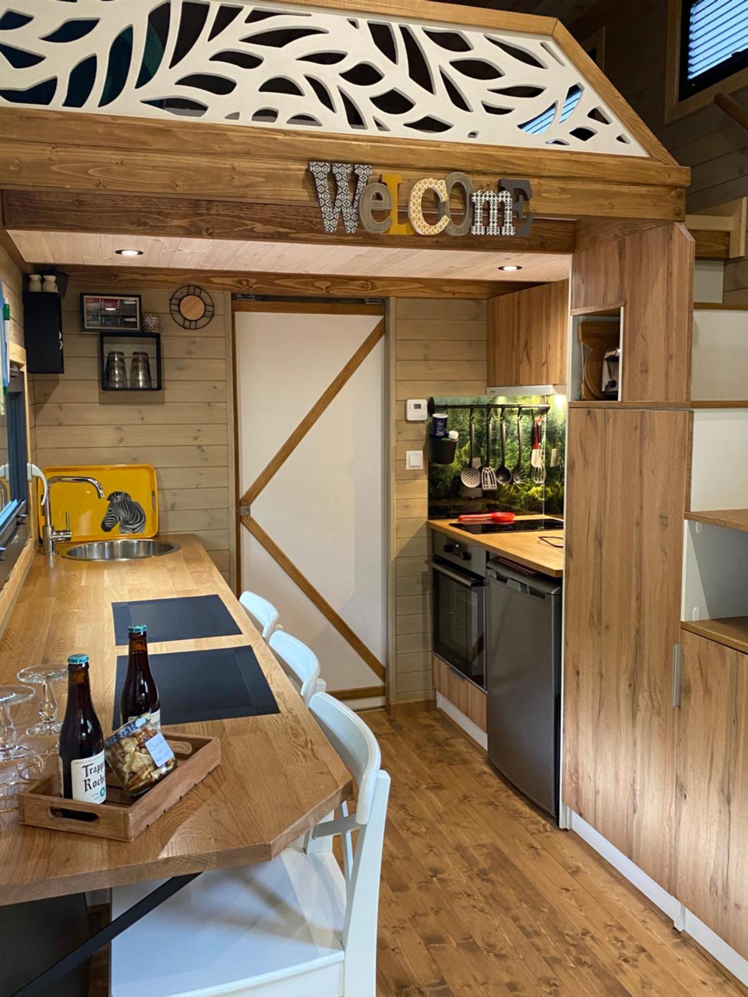 La Tiny House De Nanou Pension Rochefort Buitenkant foto