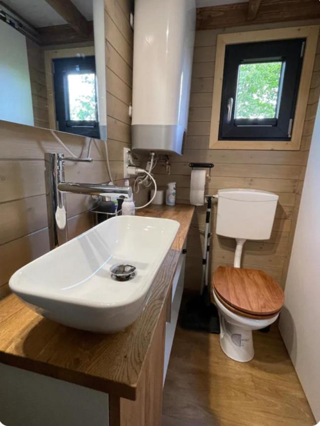 La Tiny House De Nanou Pension Rochefort Buitenkant foto